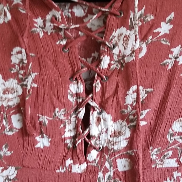 Dress - Picture 3 of 4